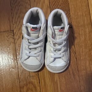 Nike Kids White and Gray Sneakers